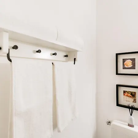 图斯泰公寓 * 杜塞尔多夫